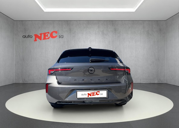 Vehicle image 4 Vehicle image 4