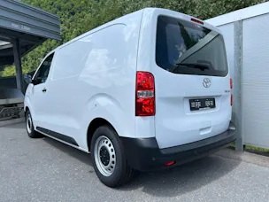 Toyota PROACE Van L1 1.5 D Active
