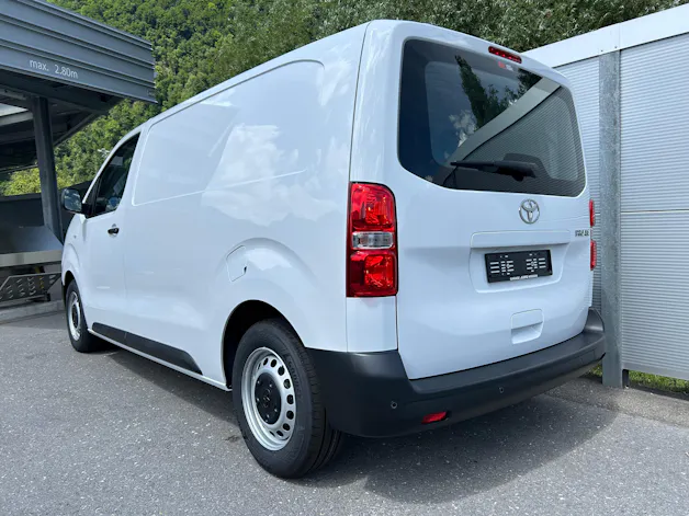 Toyota PROACE Van L1 1.5 D Active