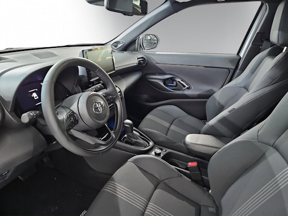 Vehicle image 5 Vehicle image 5