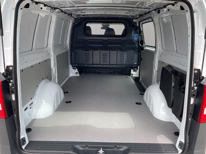 Vehicle image MERCEDES-BENZ VITO