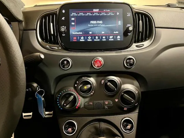 Fiat 595 Abarth 1.4 T-Jet 165
