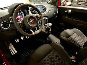 Fiat 595 Abarth 1.4 T-Jet 165
