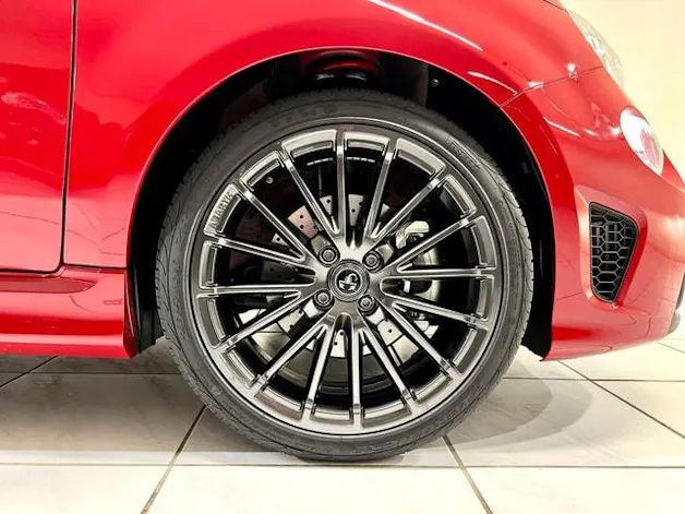 Fiat 595 Abarth 1.4 T-Jet 165