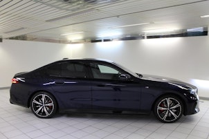 Vehicle image BMW 520d xDrive