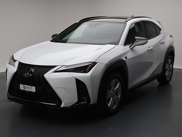 LEXUS UX 250h F-Line: Jetzt Probefahrt buchen!