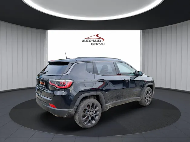 Jeep Compass 1.3 S 4xe