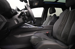 Vehicle image PEUGEOT 3008 1.2 PureTech GT