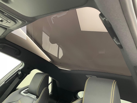 Vehicle image 15 Vehicle image 15