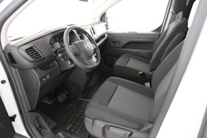 Vehicle image FIAT Scudo Kombi L3 2.0 Multijet 180 Swiss Plus 8