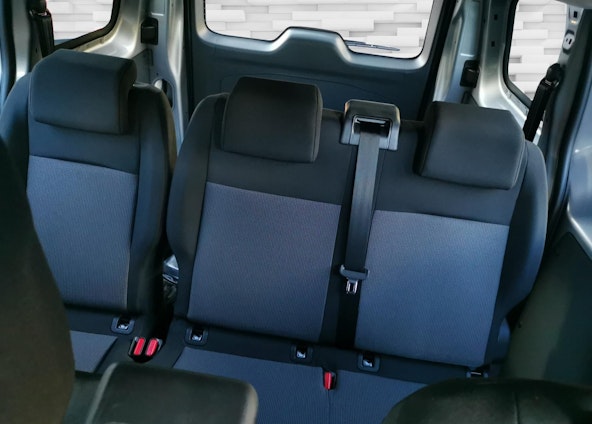 Vehicle image 10 Vehicle image 10