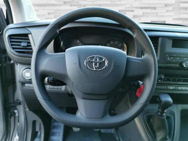 Toyota PROACE Verso L1 2.0 D Comfort 4x4