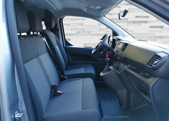 Vehicle image 11 Vehicle image 11