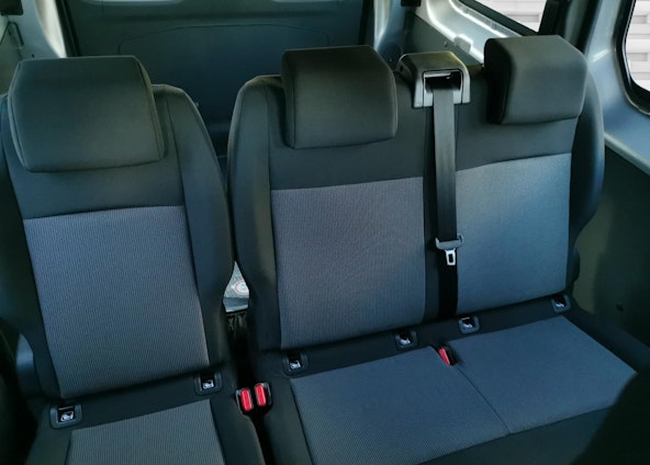 Vehicle image 12 Vehicle image 12