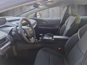 Toyota Prius 2.0 Plug-In-Hybrid Style