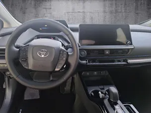 Toyota Prius 2.0 Plug-In-Hybrid Style