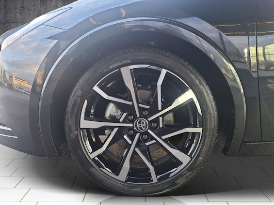 Vehicle image 13 Vehicle image 13