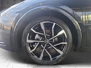 Toyota Prius 2.0 Plug-In-Hybrid Style