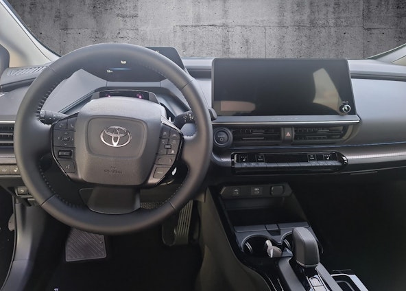 Vehicle image 18 Vehicle image 18