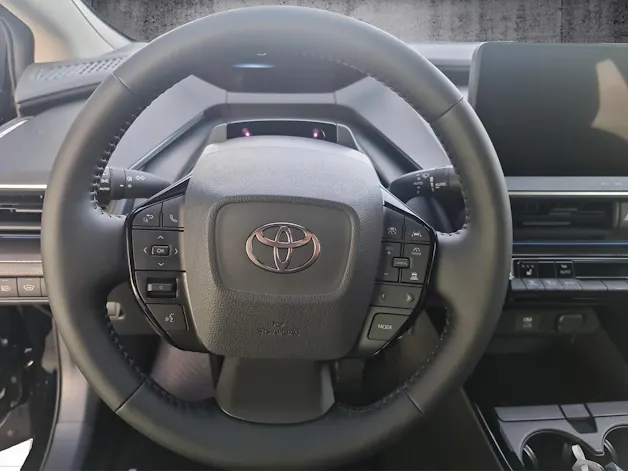 Toyota Prius 2.0 Plug-In-Hybrid Style