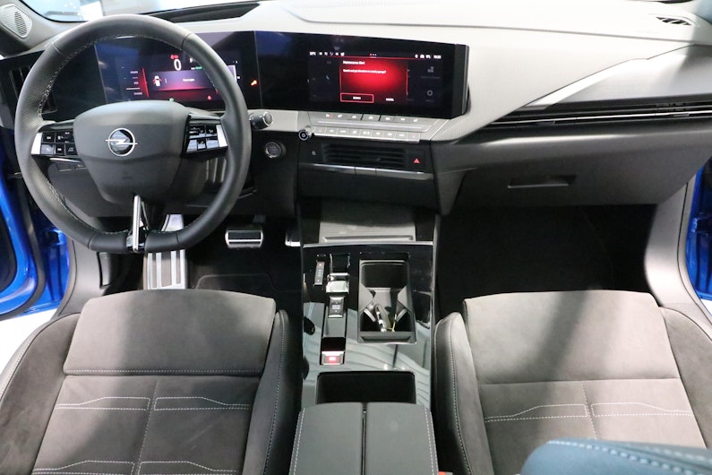 Vehicle image OPEL ASTRA