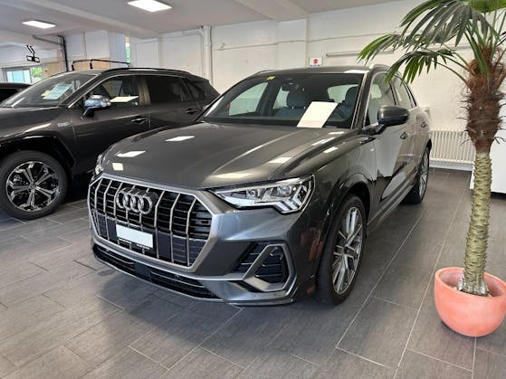 AUDI Q3 1.5 35 TFSI S line Attraction S-Tronic Occasioni CHF 39'800.–