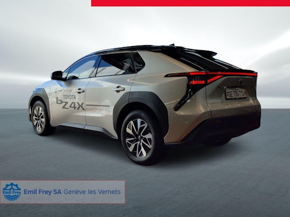 Vehicle image 2 Vehicle image 2