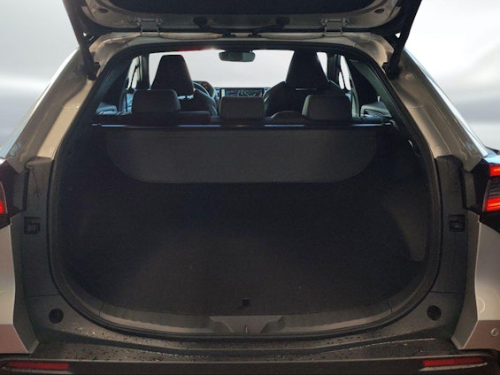 Vehicle image 12 Vehicle image 12