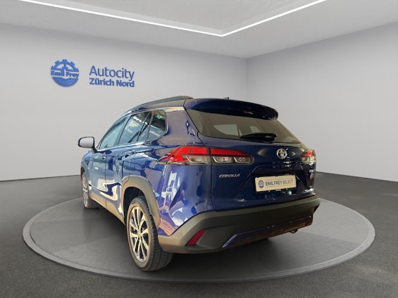 Vehicle image 8