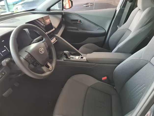 Toyota C-HR 2.0 HEV Trend 4x4