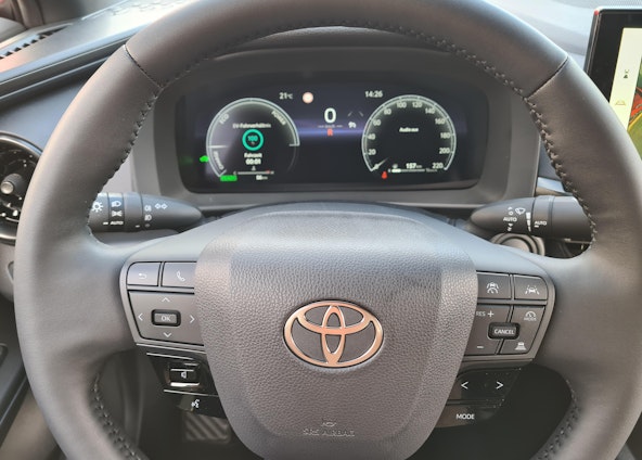 Vehicle image 33 Vehicle image 33