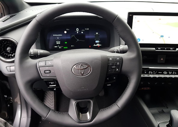 Vehicle image 6 Vehicle image 6