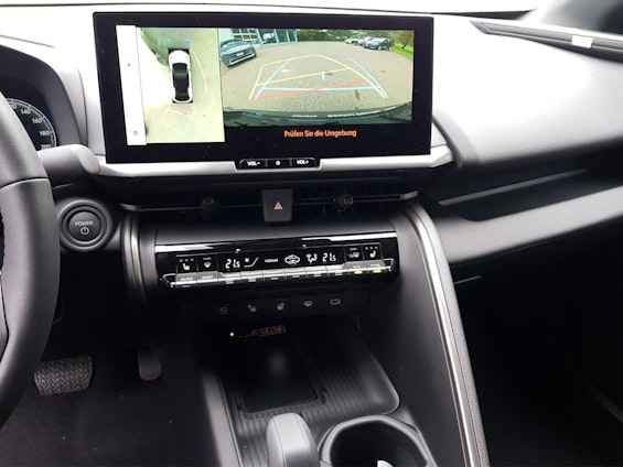 Vehicle image 9 Vehicle image 9