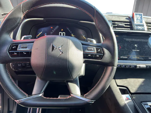 DS Automobiles 7 Crossback 1.6 PureTech 225 Performance Line