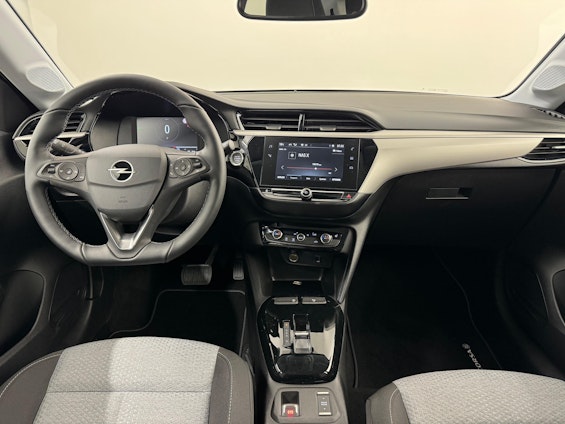 Vehicle image 8 Vehicle image 8