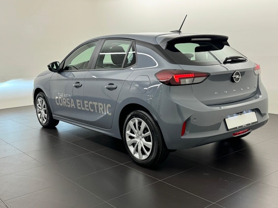 Vehicle image 6 Vehicle image 6