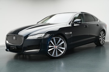 Vehicle image JAGUAR XF