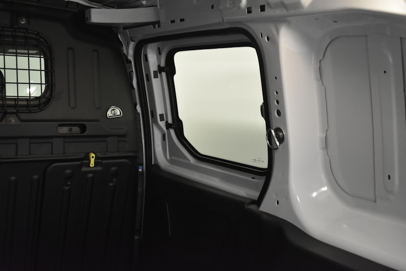 Vehicle image TOYOTA PROACE CITY