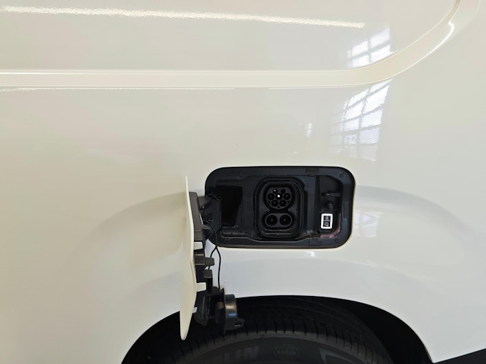 Vehicle image TOYOTA PROACE CITY