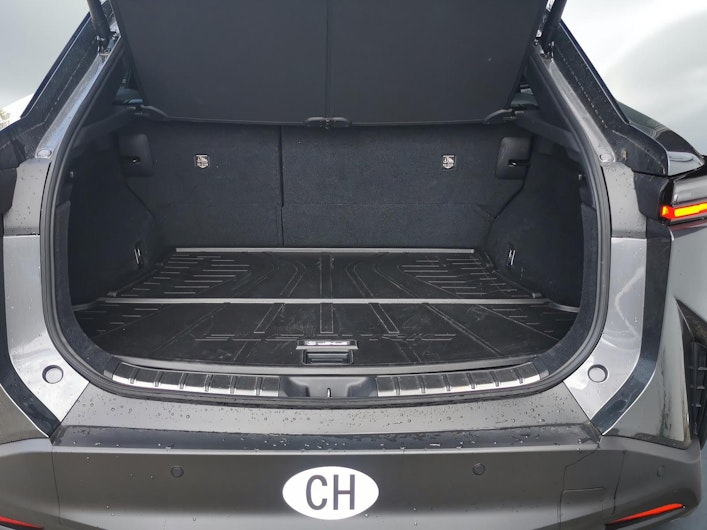 Vehicle image LEXUS RZ