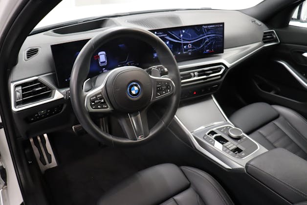 BMW 330e xDrive Touring M Sport Occasion CHF 56'900.–