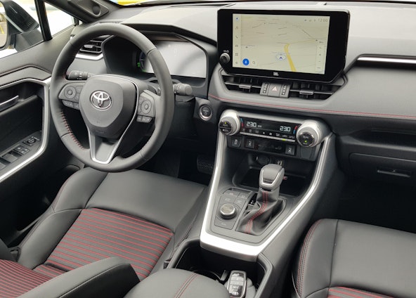 Vehicle image 4 Vehicle image 4