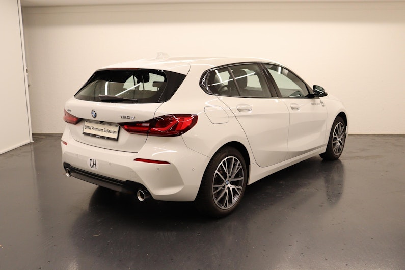 Vehicle image BMW 1 SERIES