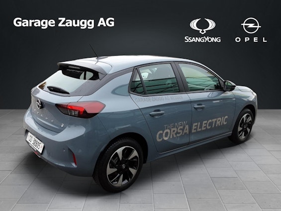 Vehicle image 5 Vehicle image 5