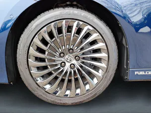 Toyota Mirai Fuel Cell Platinum