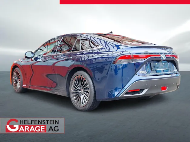 Toyota Mirai Fuel Cell Platinum