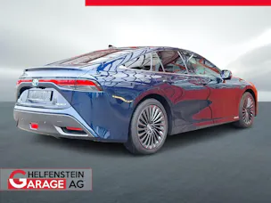 Toyota Mirai Fuel Cell Platinum