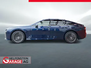 Toyota Mirai Fuel Cell Platinum