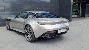 Vehicle image ASTON MARTIN DB12 Coupé 4.0 V8 Bi-Turbo