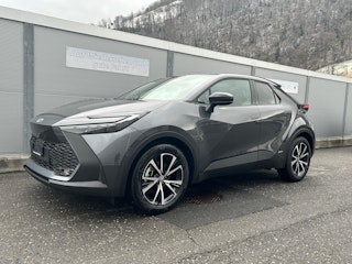 Vehicle image TOYOTA C-HR